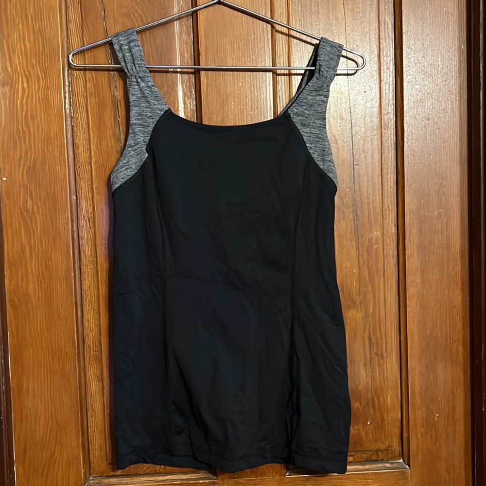 Lululemon Barre Ruched Color Block Top Size 6, Bl… - image 3